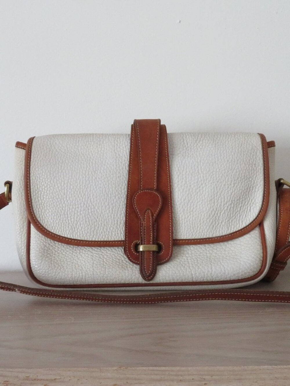 Vintage Dooney & Bourke AWL Leather Equestian Cavalry Crossbody Handbag Purse